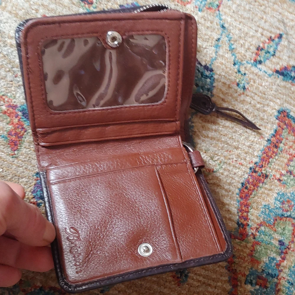 Brighton leather wallet - Picture 8 of 16